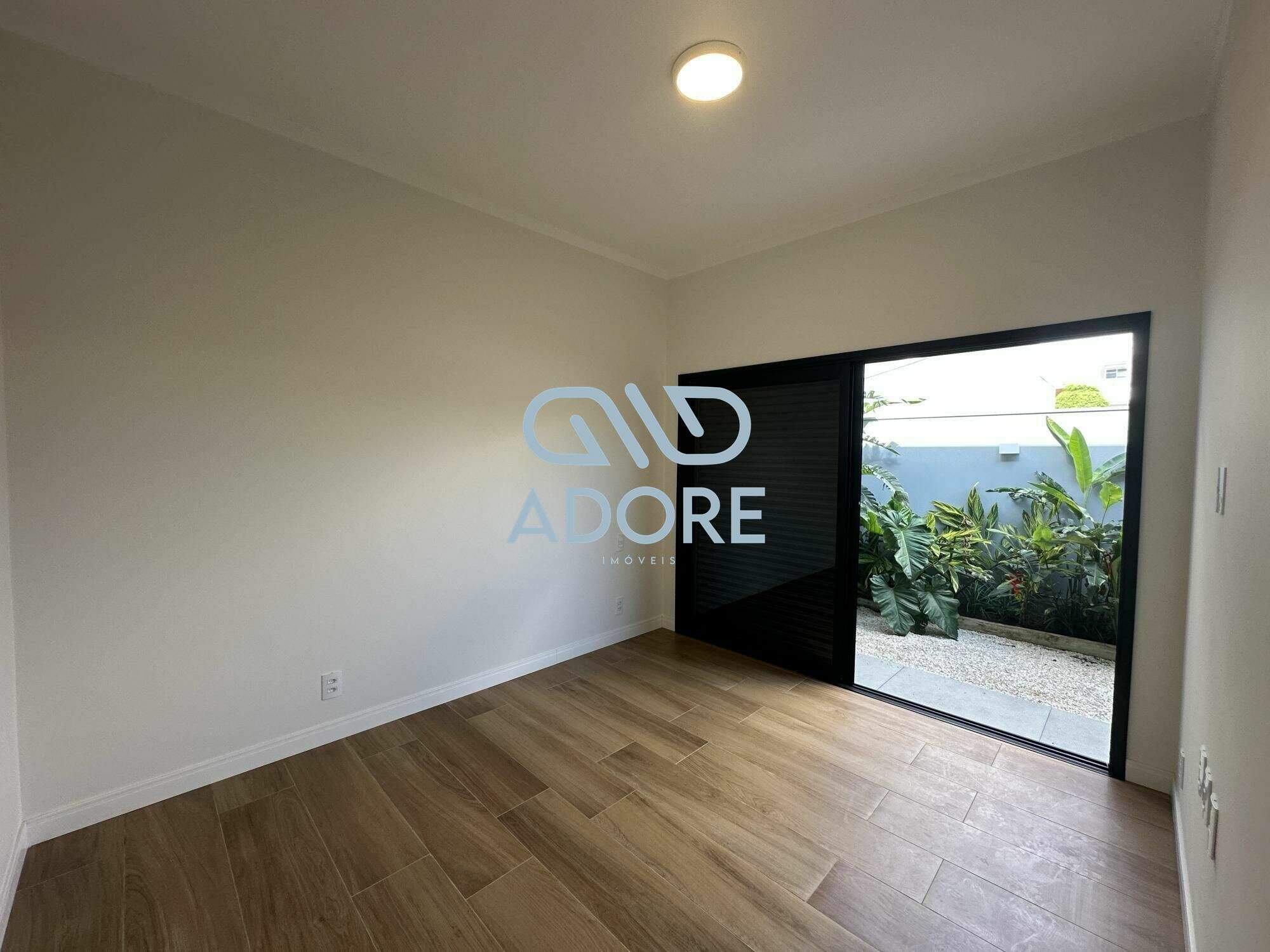 Casa de Condomínio à venda no Jardim Residencial Garden Ville: 