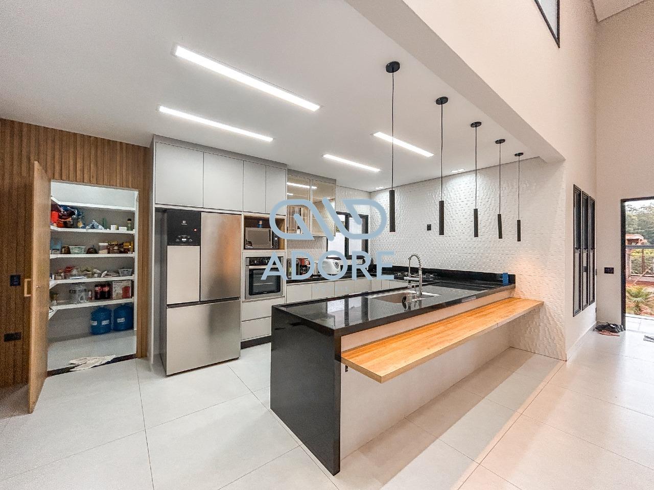 Casa de Condomínio à venda no Condomínio Palmeiras Imperiais: 