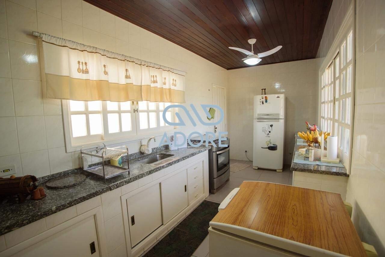 Casa de Condomínio à venda no Condomínio Fechado Village Haras São Luiz: 