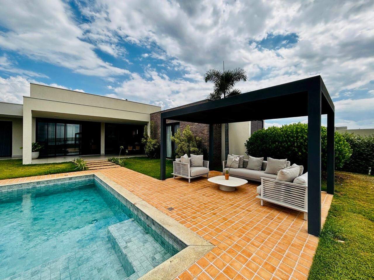 Casa de Condomínio à venda no Condomínio Xapada Parque Ytu: 