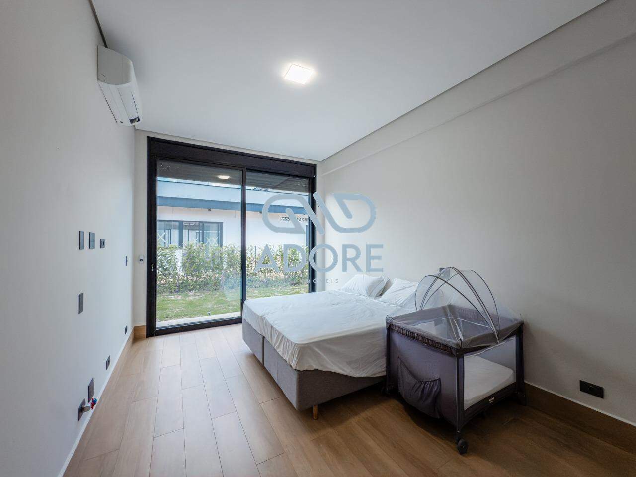 Casa de Condomínio à venda no Condomínio Terras de São José II : 