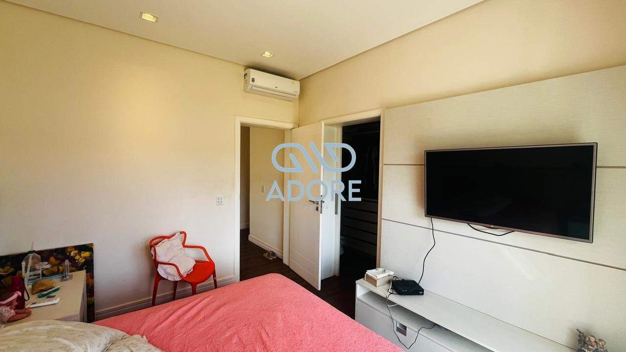 Casa de Condomínio à venda no Condomínio Plaza Athénée: 