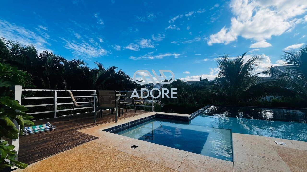 Casa de Condomínio à venda no Condomínio Plaza Athénée: 