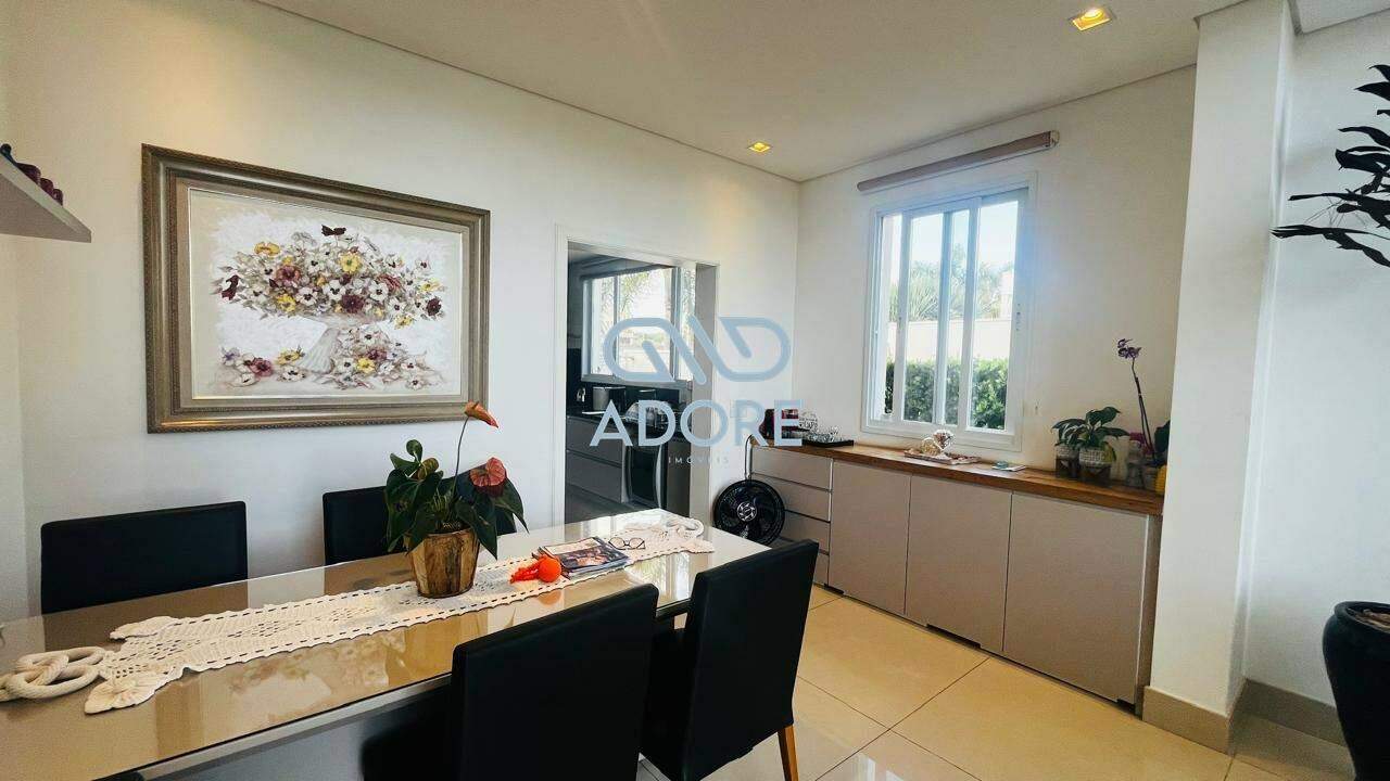 Casa de Condomínio à venda no Condomínio Plaza Athénée: 