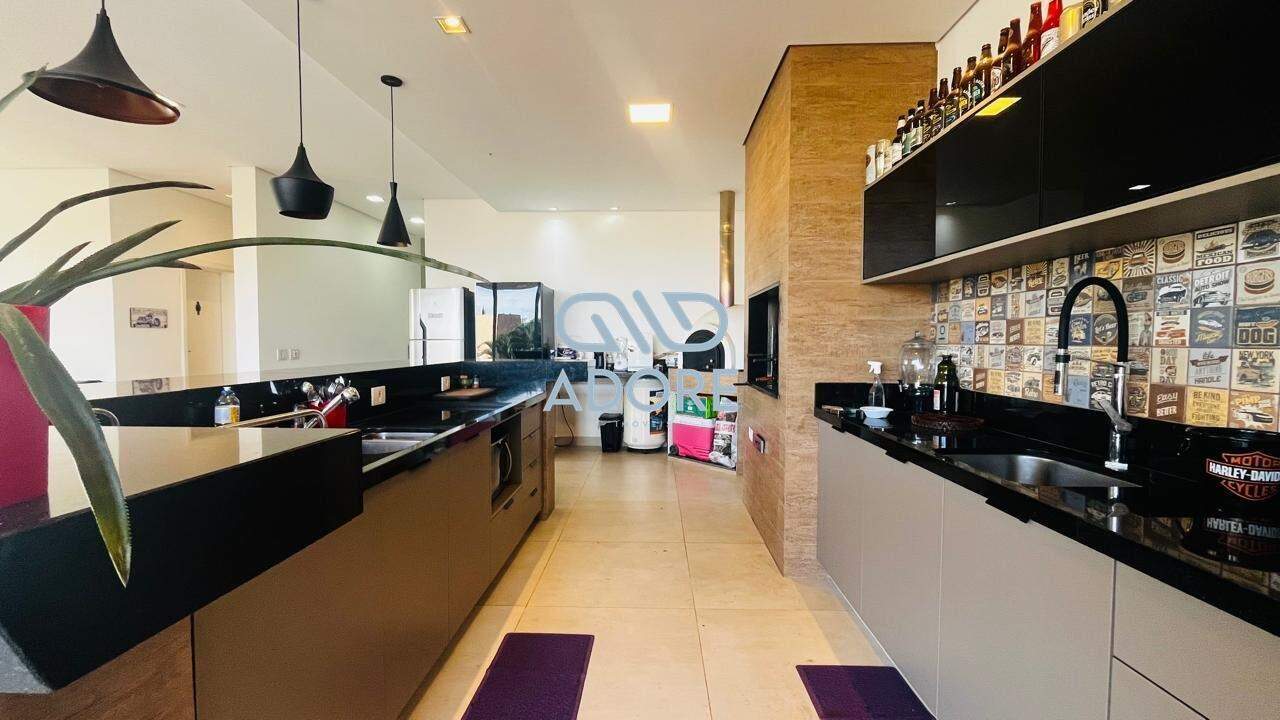 Casa de Condomínio à venda no Condomínio Plaza Athénée: 