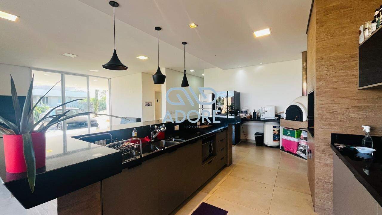 Casa de Condomínio à venda no Condomínio Plaza Athénée: 