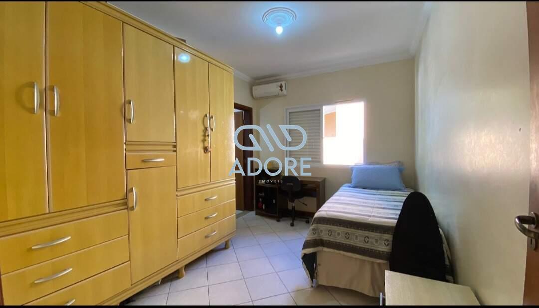 Casa de Condomínio à venda no Condomínio Campos de Santo Antônio : 