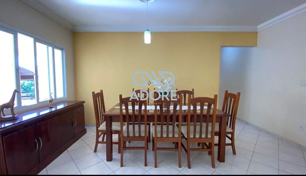 Casa de Condomínio à venda no Condomínio Campos de Santo Antônio : 