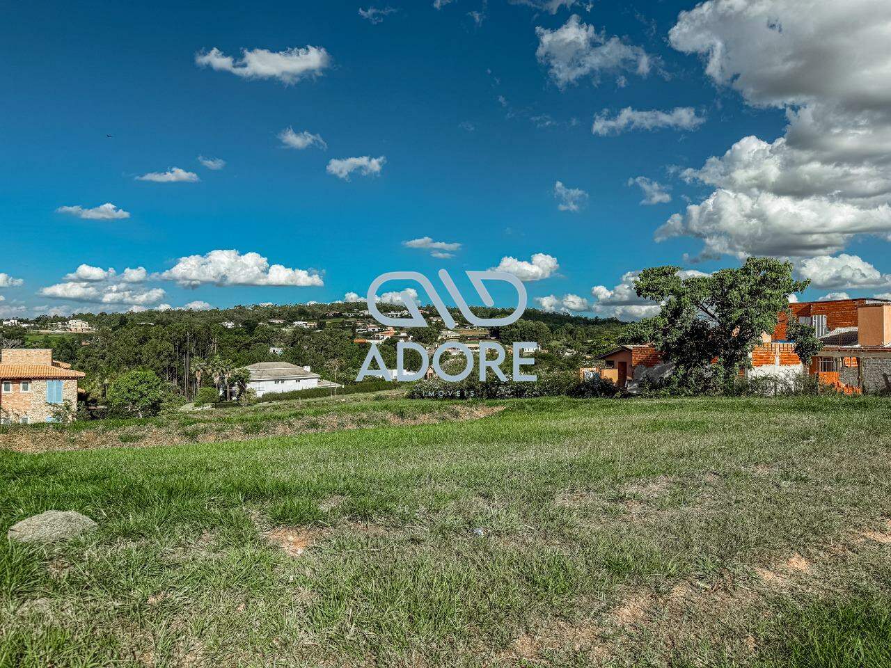 Terreno à venda no Condomínio Terras de São José II : 