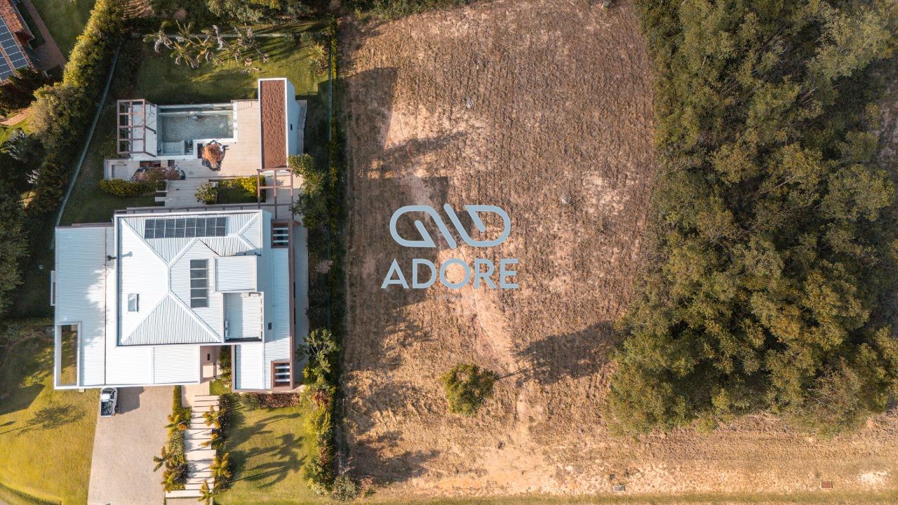 Terreno à venda no Condomínio Terras de São José II : 