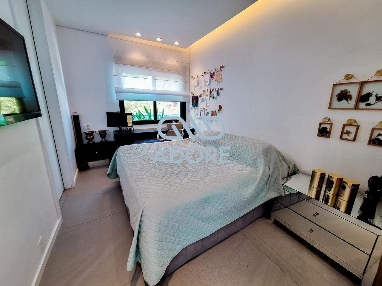 Casa de Condomínio à venda no Condomínio Villas do Golfe: 