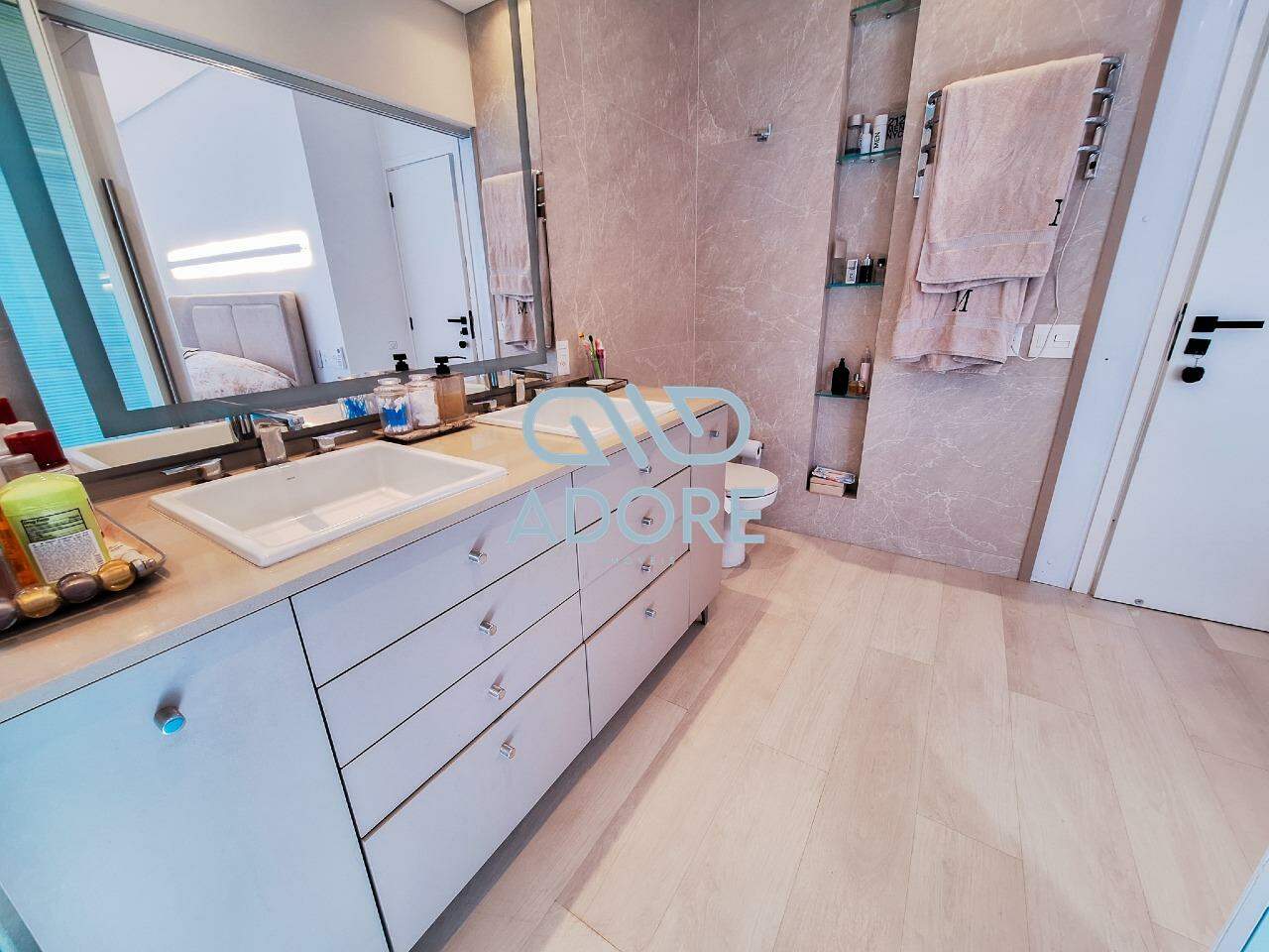 Casa de Condomínio à venda no Condomínio Villas do Golfe: 