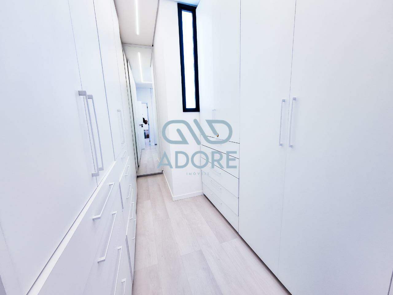 Casa de Condomínio à venda no Condomínio Villas do Golfe: 