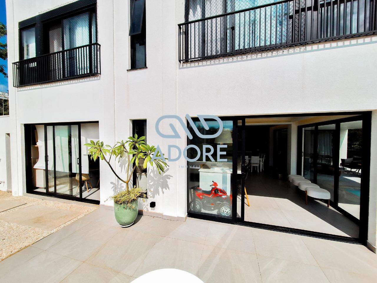 Casa de Condomínio à venda no Condomínio Villas do Golfe: 