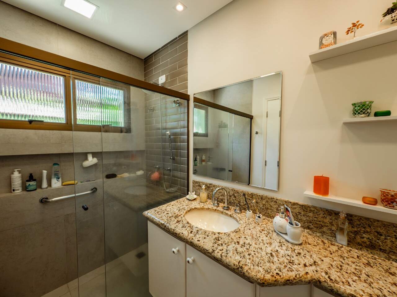 Casa de Condomínio à venda no Condomínio Monte Belo: 