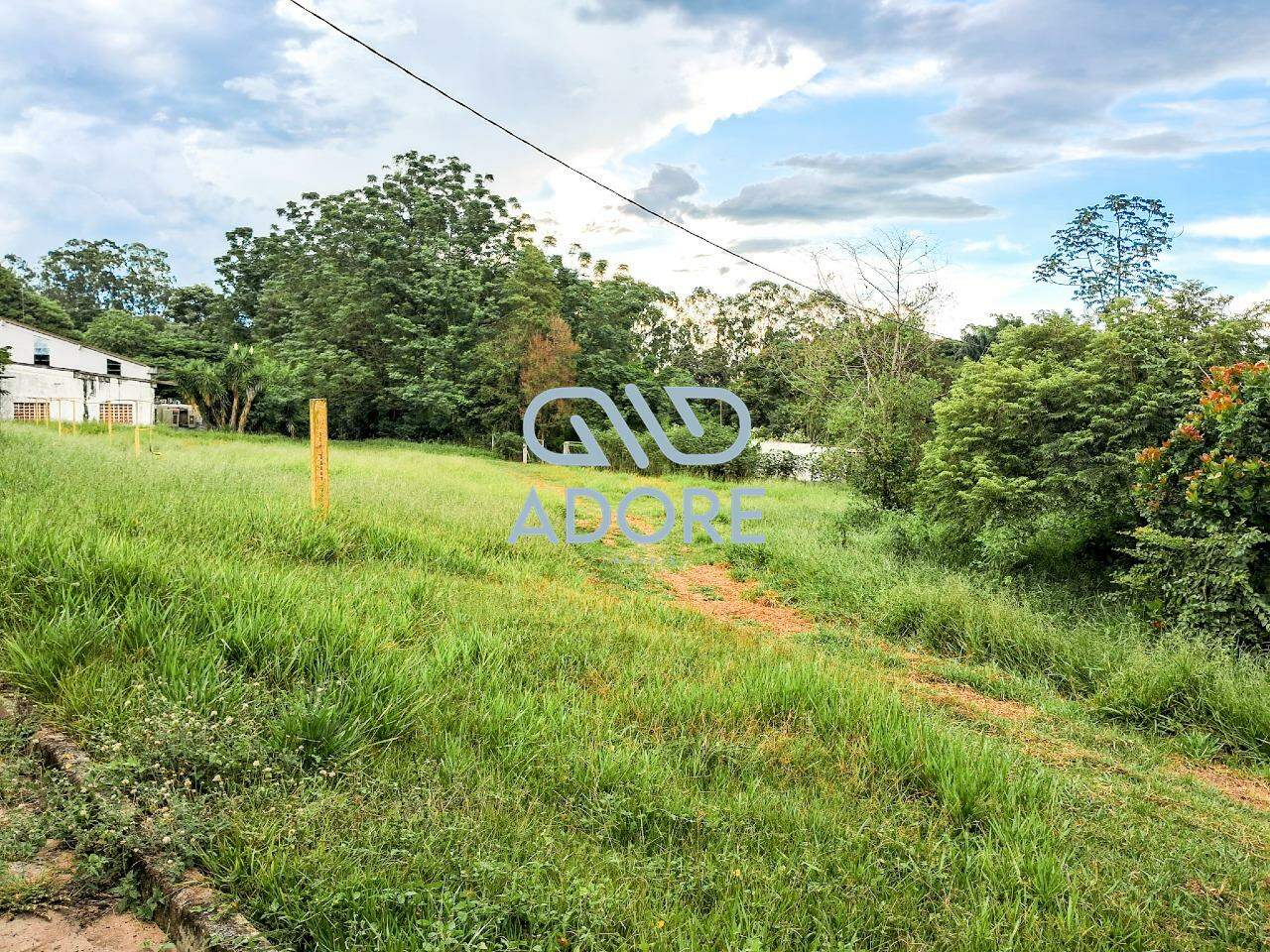 Área Rural à venda no Distrito Industrial II: 