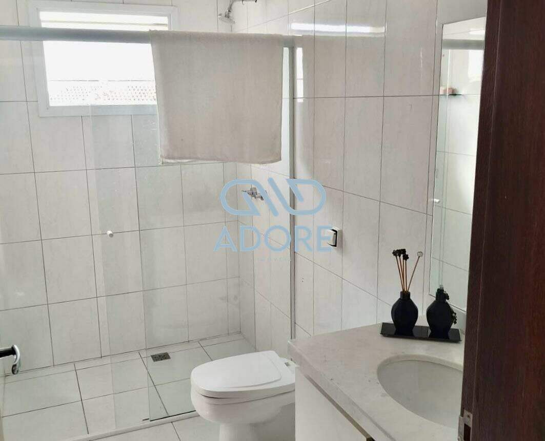 Casa de Condomínio à venda no Condomínio Parque do Varvito : 