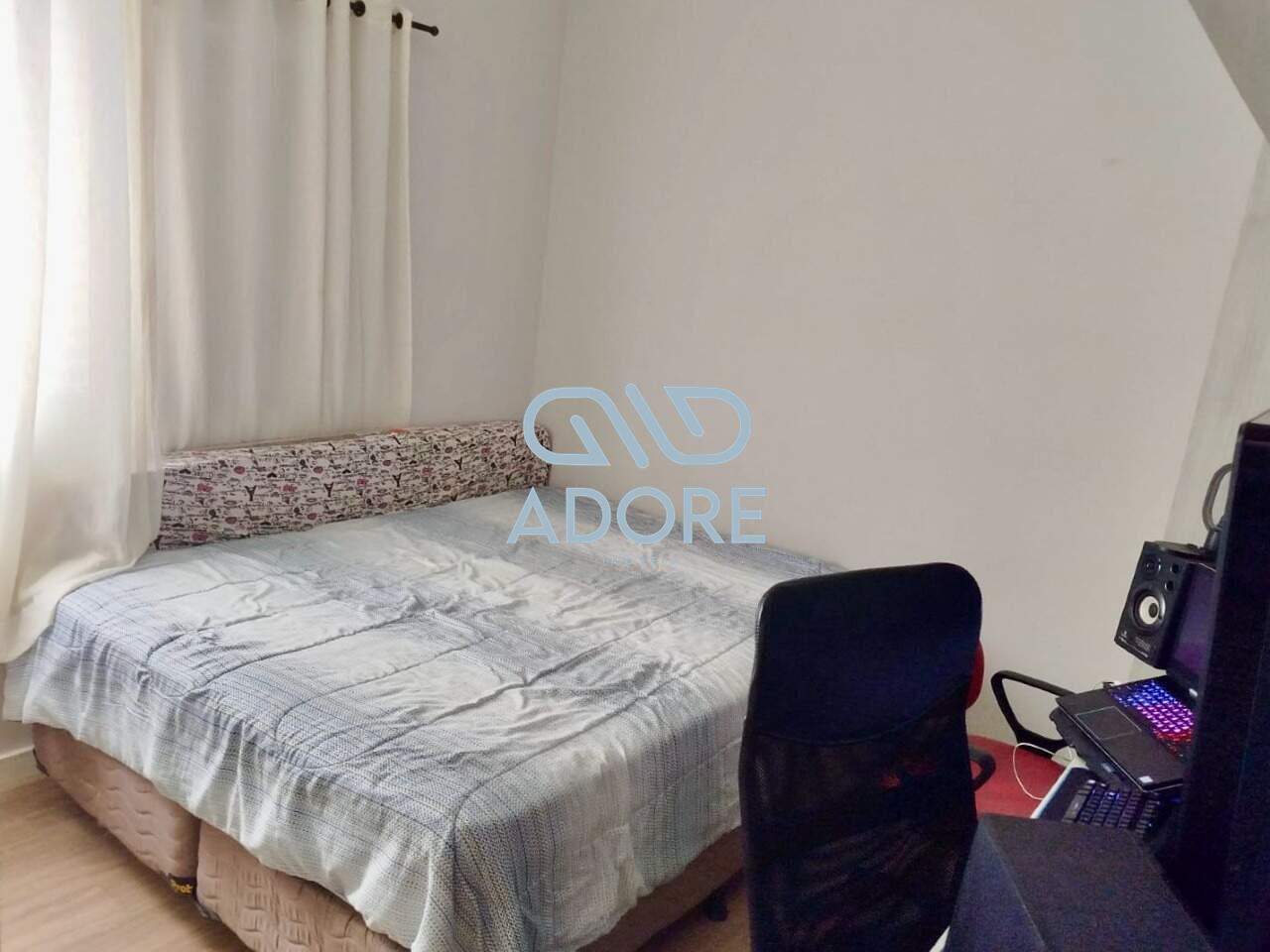 Casa de Condomínio à venda no Condomínio Parque do Varvito : 