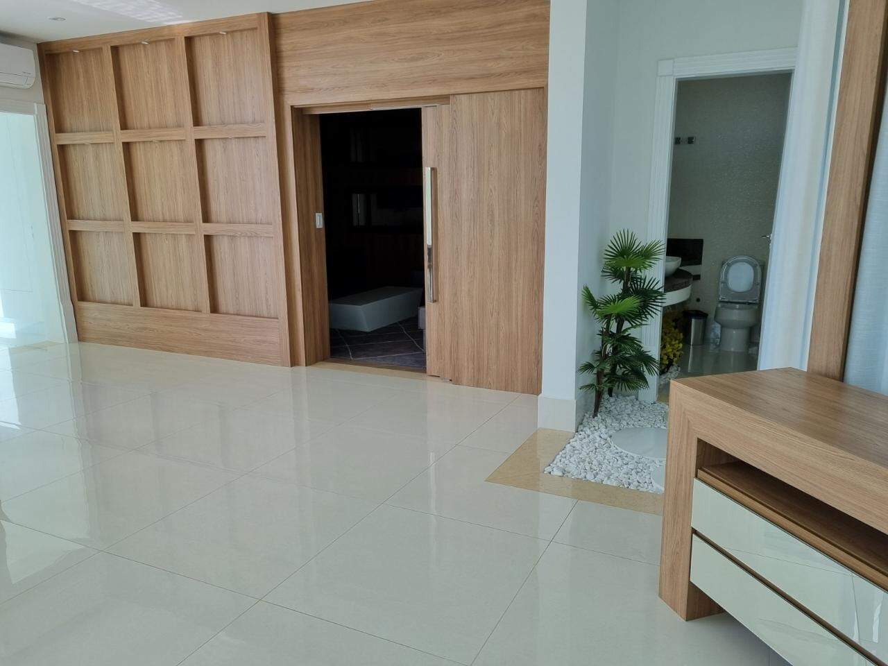 Casa de Condomínio à venda no CONDOMINIO FAZENDA ALVORADA : 