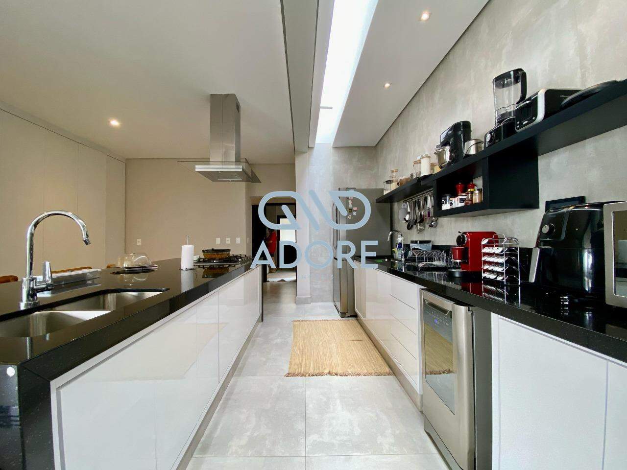 Casa de Condomínio à venda no Condomínio Villas do Golfe: 