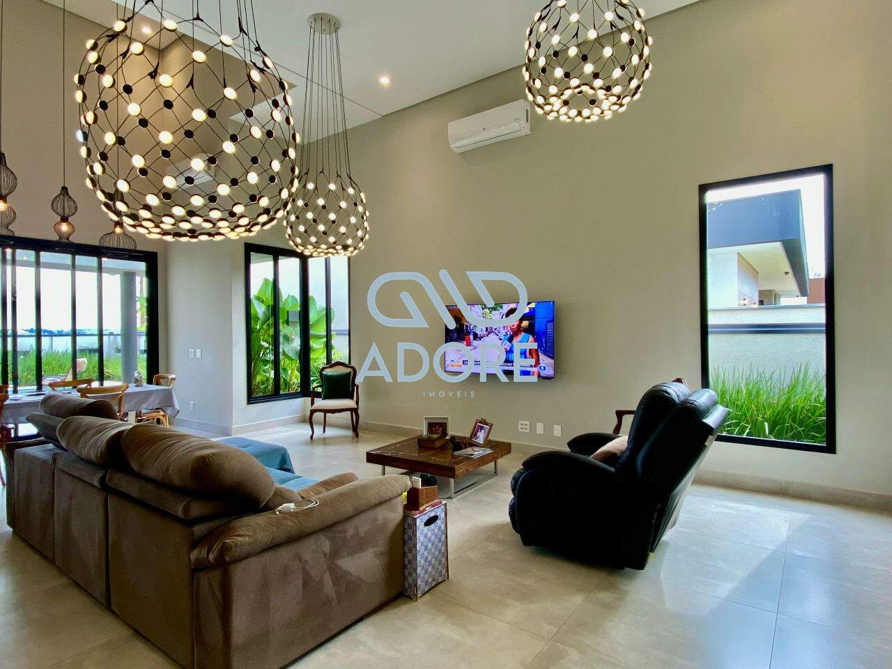 Casa de Condomínio à venda no Condomínio Villas do Golfe: 