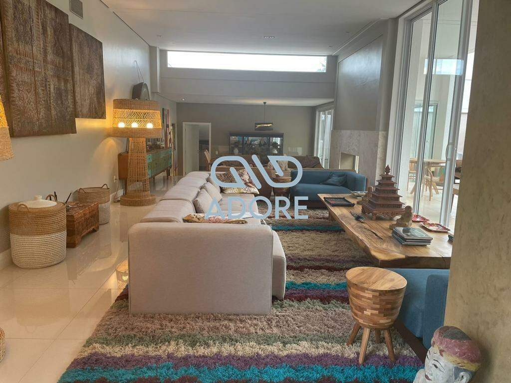 Casa de Condomínio à venda no Condomínio Fazenda da Grama : 