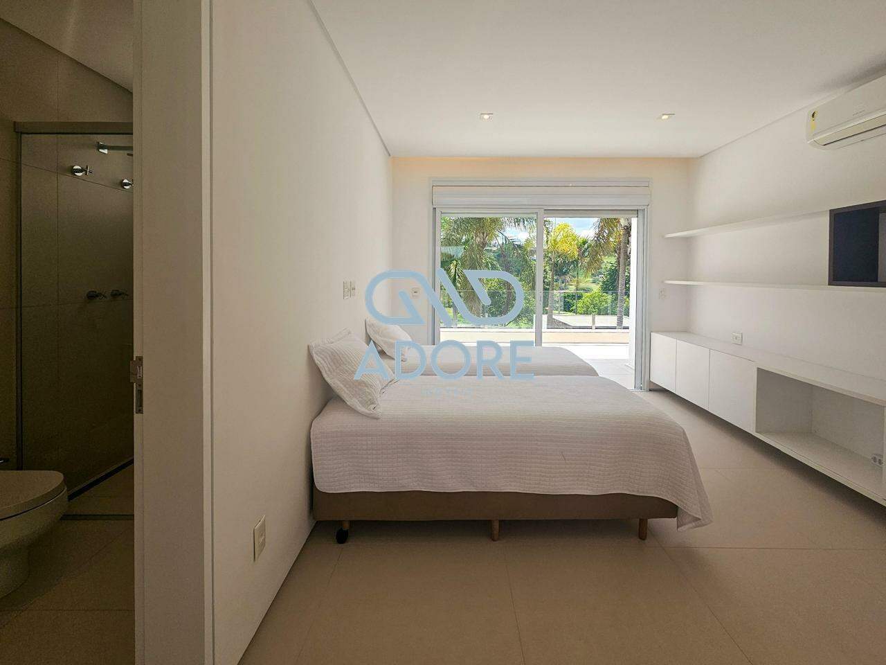 Casa de Condomínio à venda no Condomínio Fazenda da Grama :