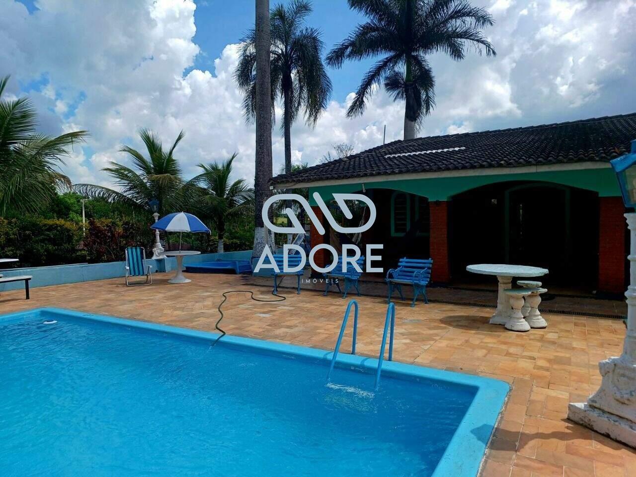 Casa de Condomínio à venda no Zona Rural: 