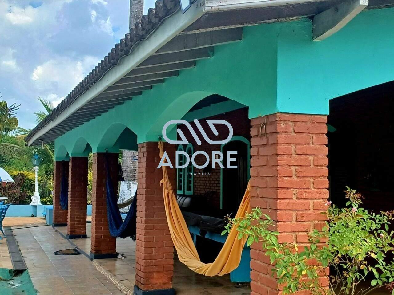 Casa de Condomínio à venda no Zona Rural: 