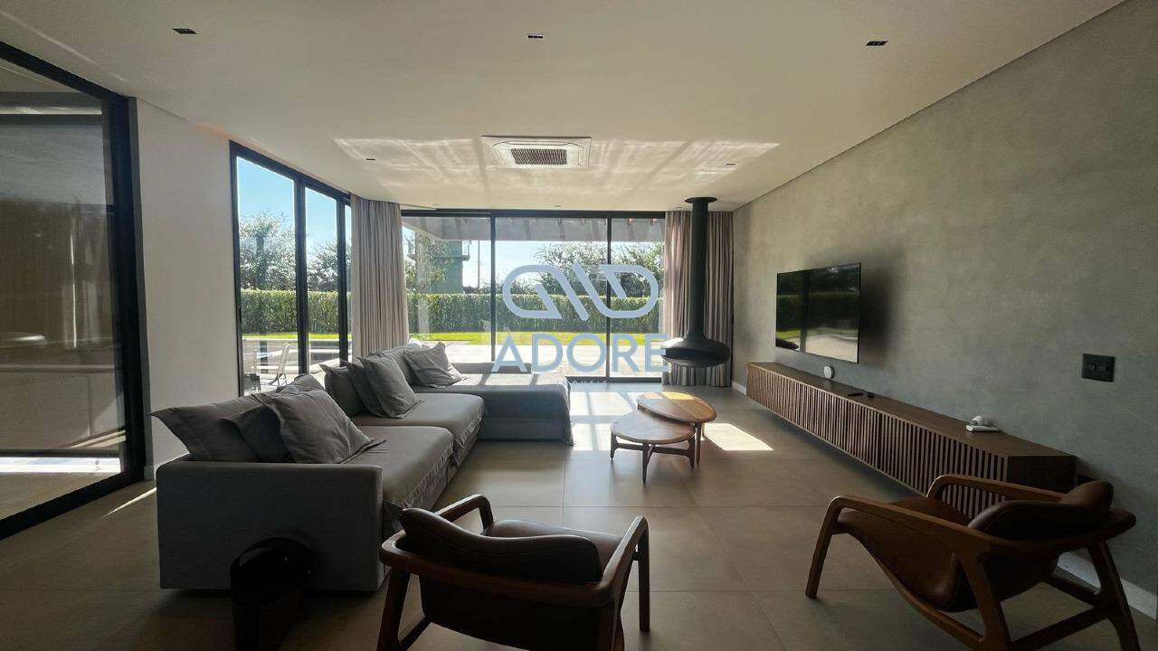 Casa de Condomínio à venda no CONDOMINIO FAZENDA ALVORADA : 