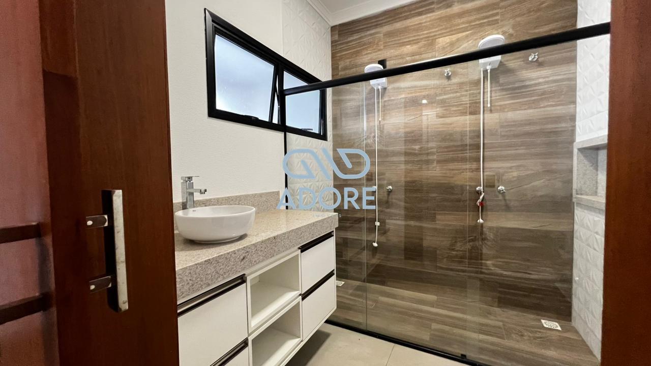 Casa de Condomínio para aluguel no Condomínio Village Moutonnée: 