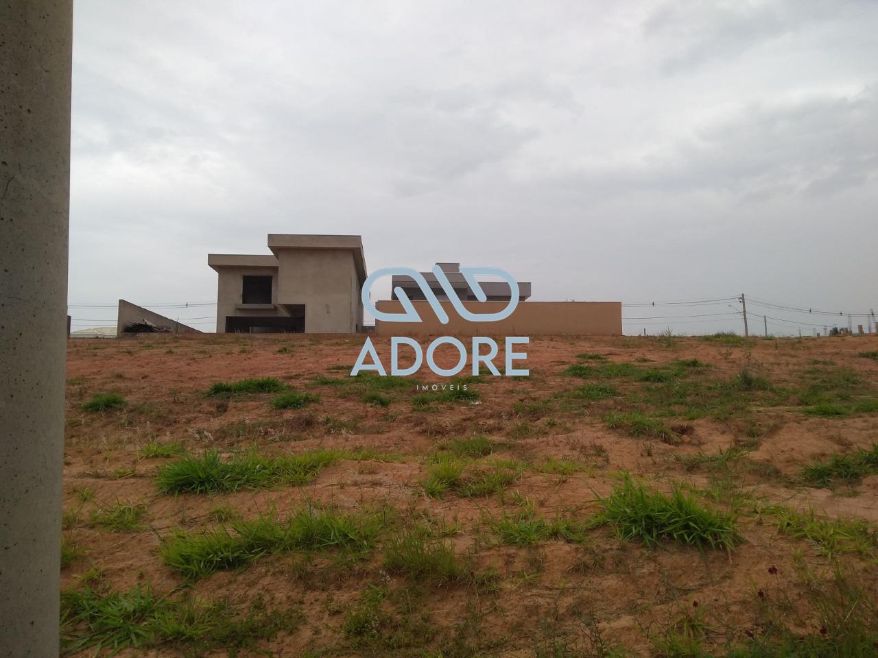 Terreno à venda no Condomínio Portal dos Bandeirantes: 