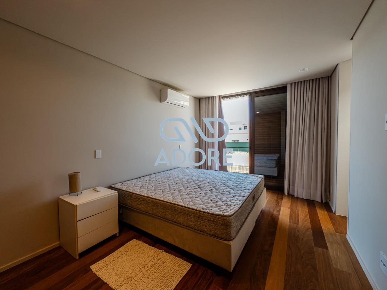 Casa de Condomínio à venda no Condomínio Campos de Santo Antônio II: 