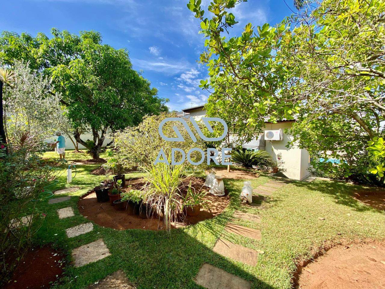 Casa de Condomínio à venda no Parque Village Castelo: 