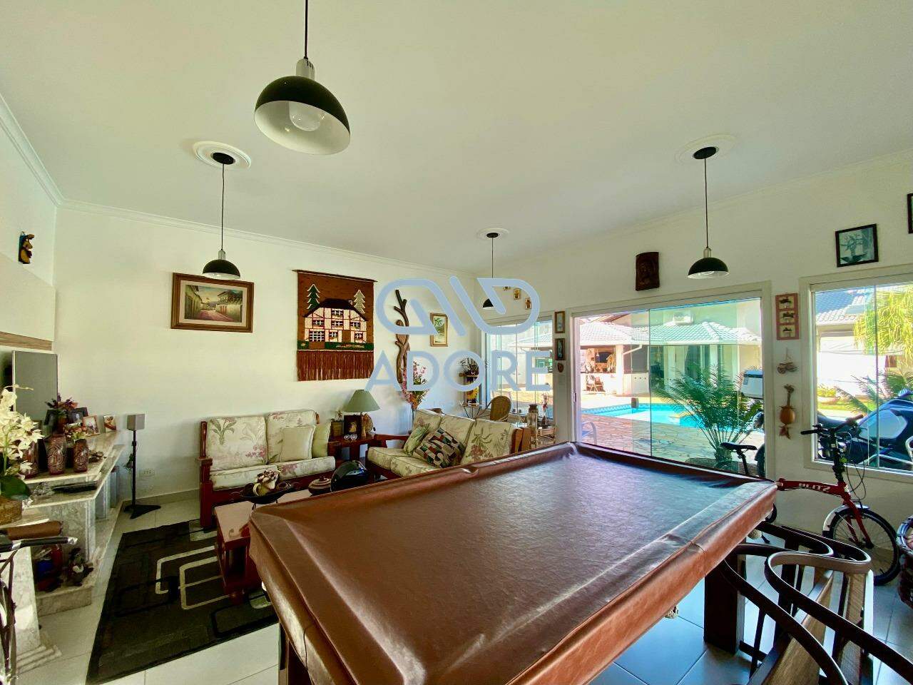 Casa de Condomínio à venda no Parque Village Castelo: 