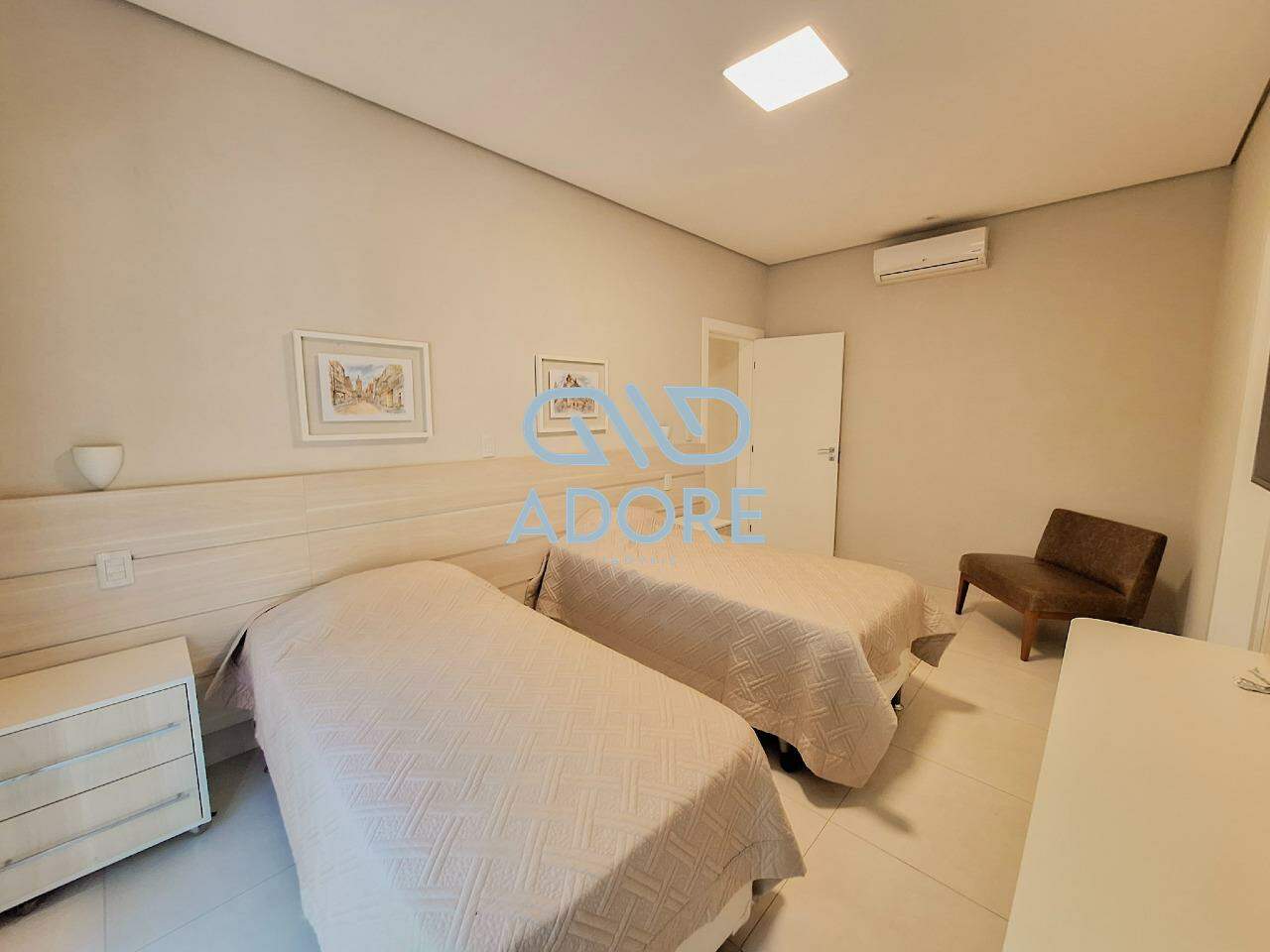 Casa de Condomínio à venda no Condomínio City Castello: 