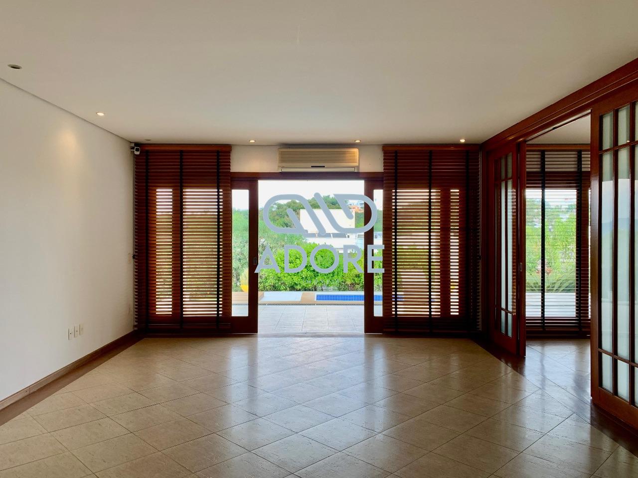 Casa de Condomínio à venda no Condomínio Plaza Athénée: 