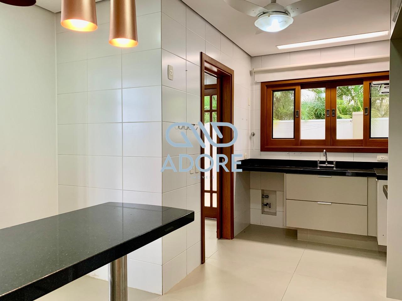 Casa de Condomínio à venda no Condomínio Plaza Athénée: 