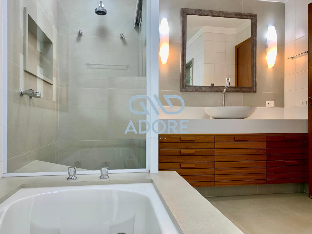 Casa de Condomínio à venda no Condomínio Plaza Athénée: 