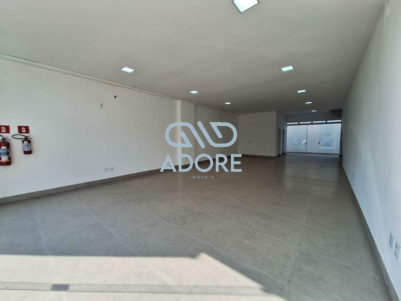 Ponto Comercial para aluguel no Itu Novo Centro: 