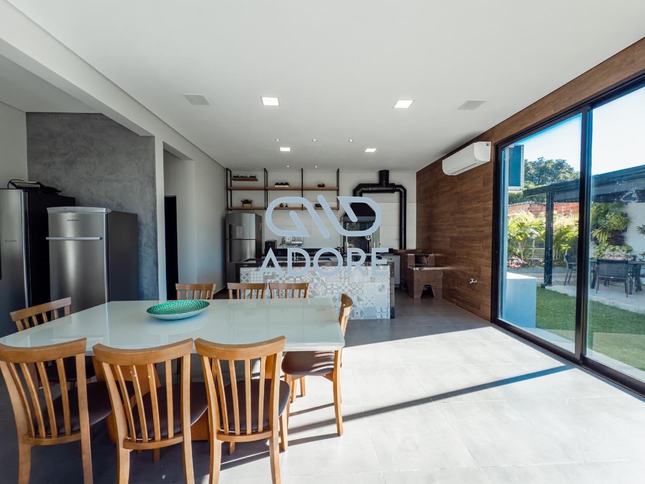 Casa de Condomínio à venda no Condomínio Terras de Mont Serrat: 