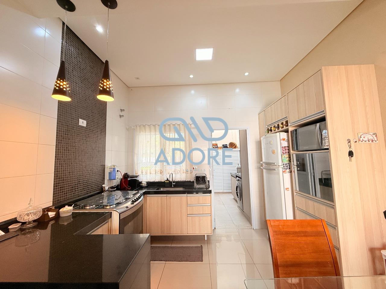 Casa de Condomínio à venda no Condomínio Village Moutonnée: 