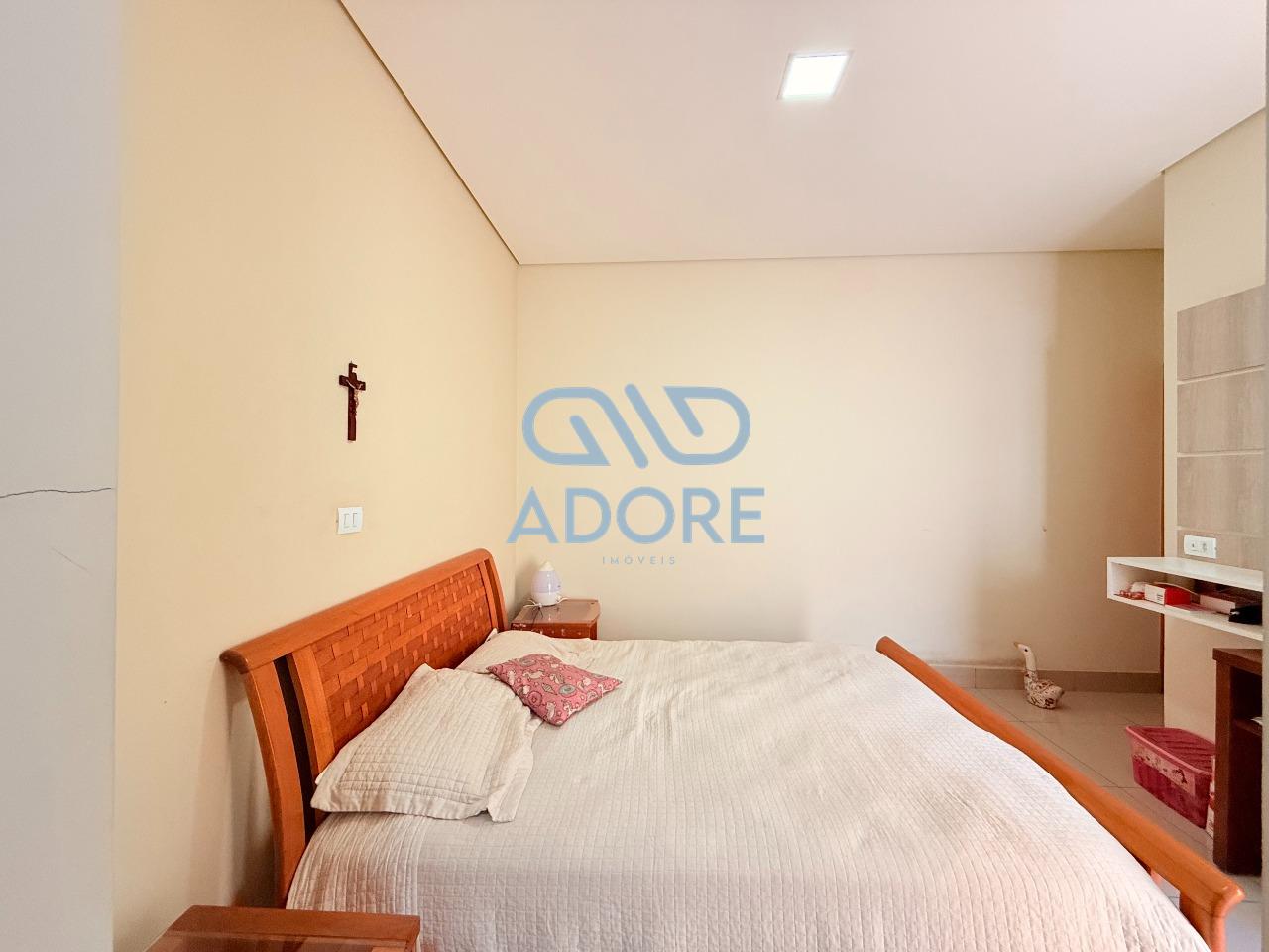 Casa de Condomínio à venda no Condomínio Village Moutonnée: 