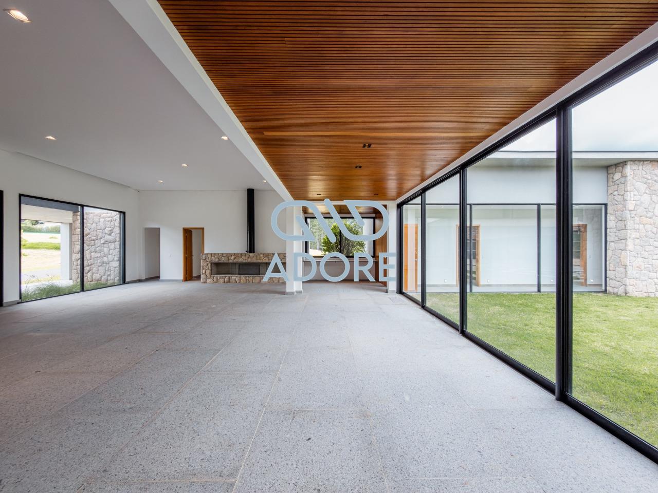 Casa de Condomínio à venda no Condomínio Terras de São José II : 