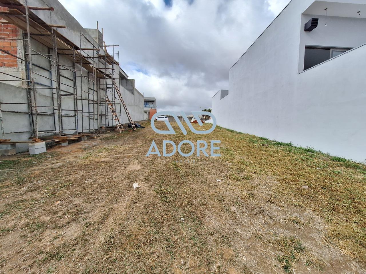 Terreno à venda no Residencial Vila dos Manacás: 