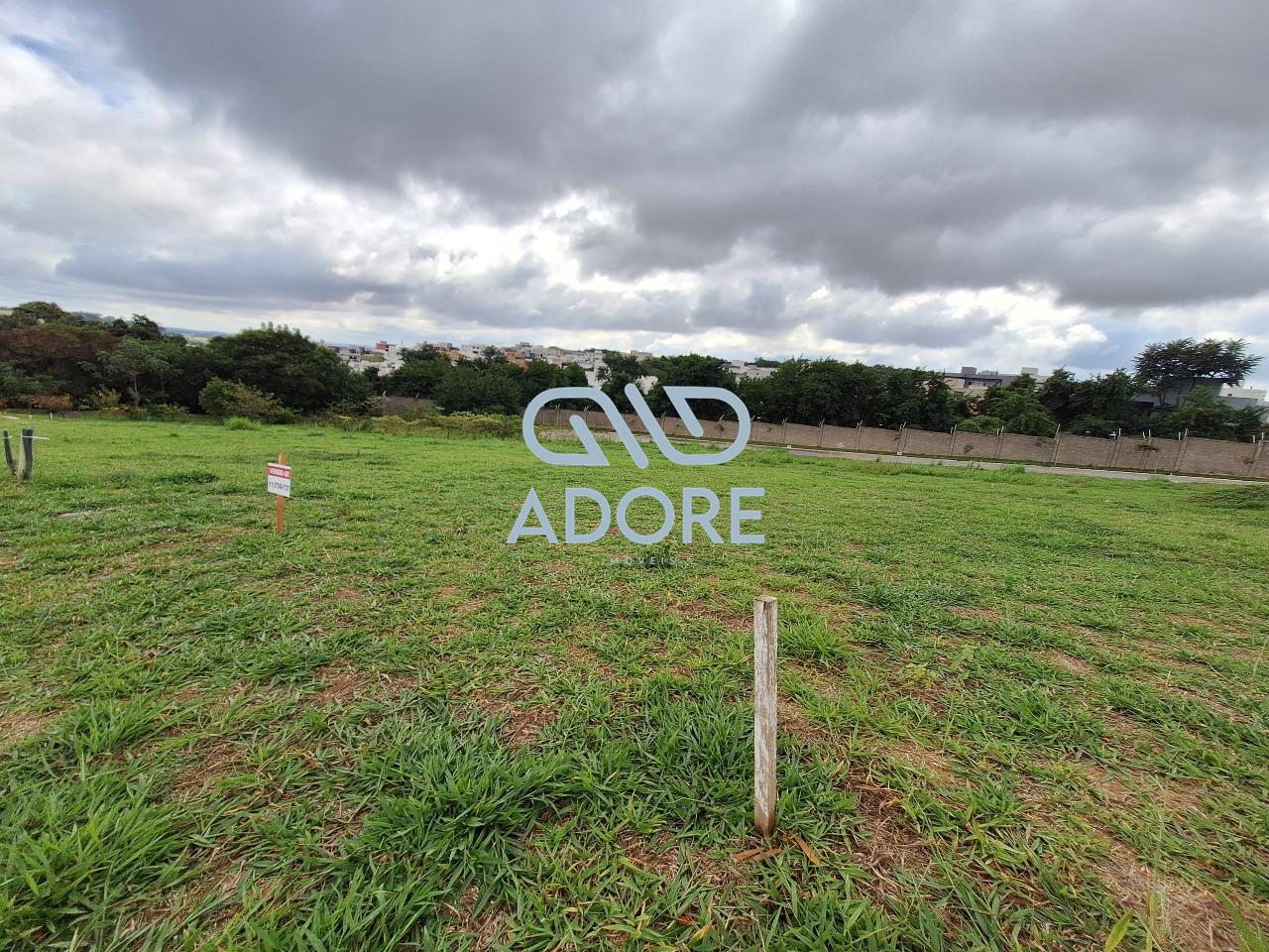 Terreno à venda no Residencial Vila dos Manacás II: 