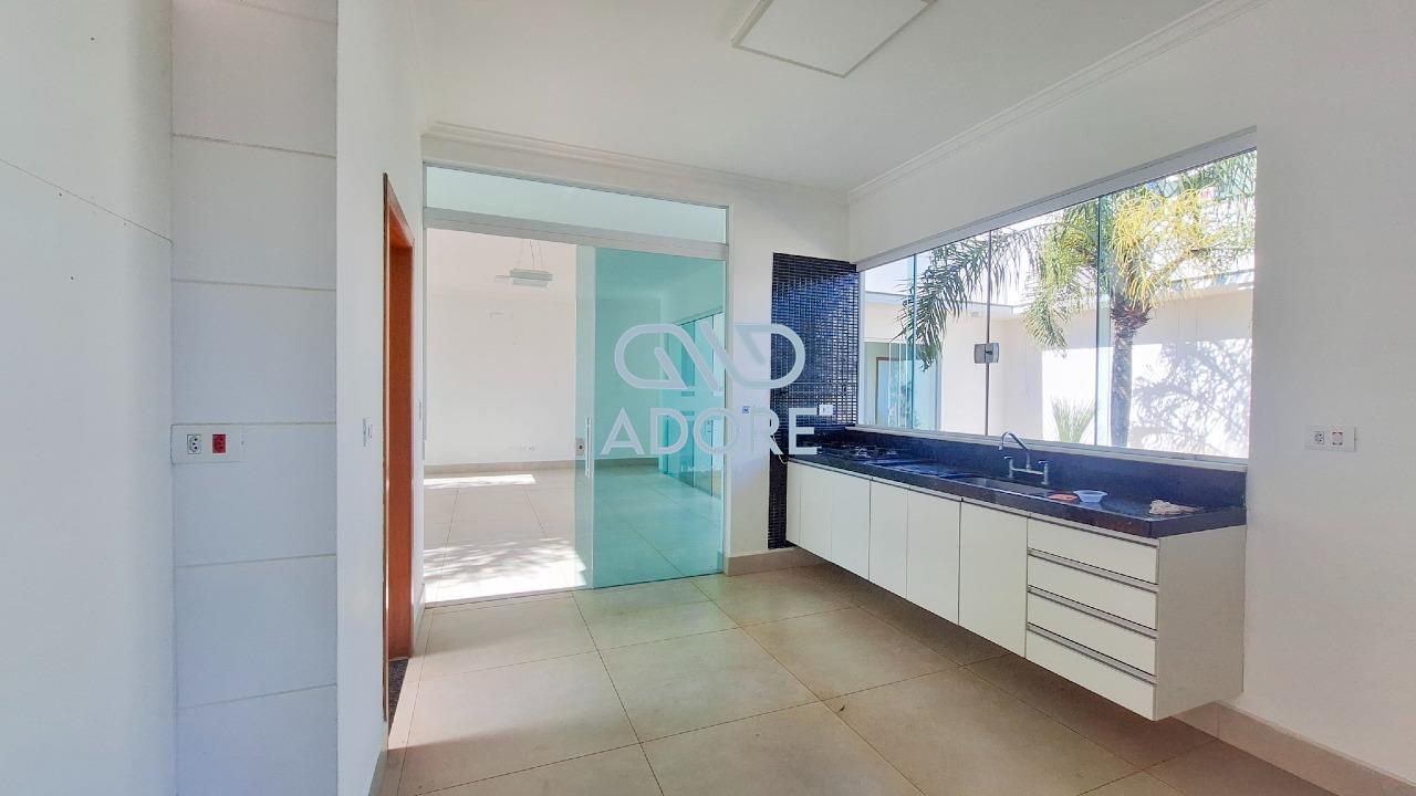 Casa de Condomínio à venda no Condomínio Primavera : 