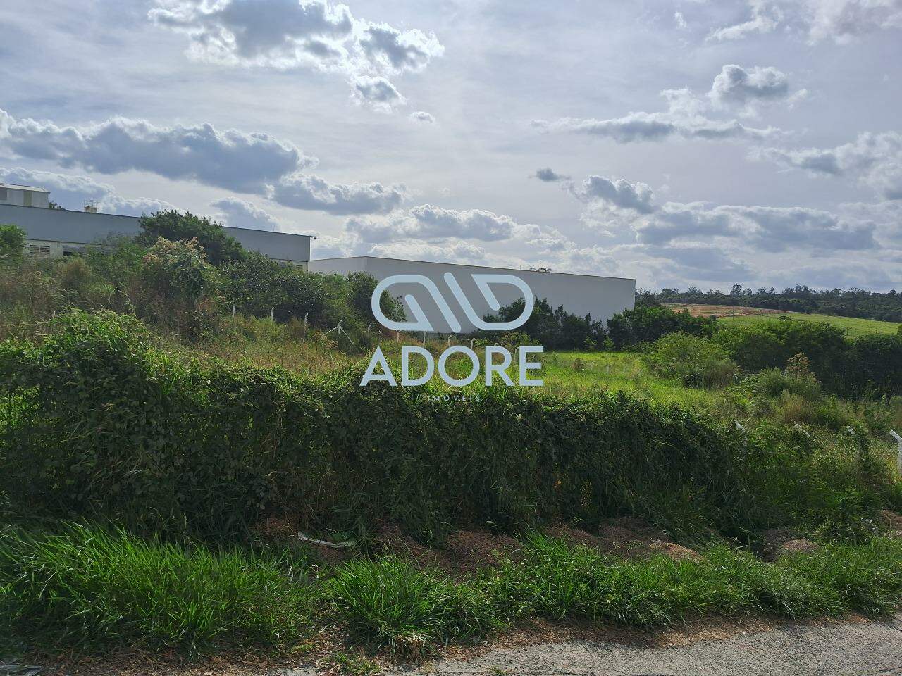 Área Rural à venda no Distrito Industrial do Lageado: 