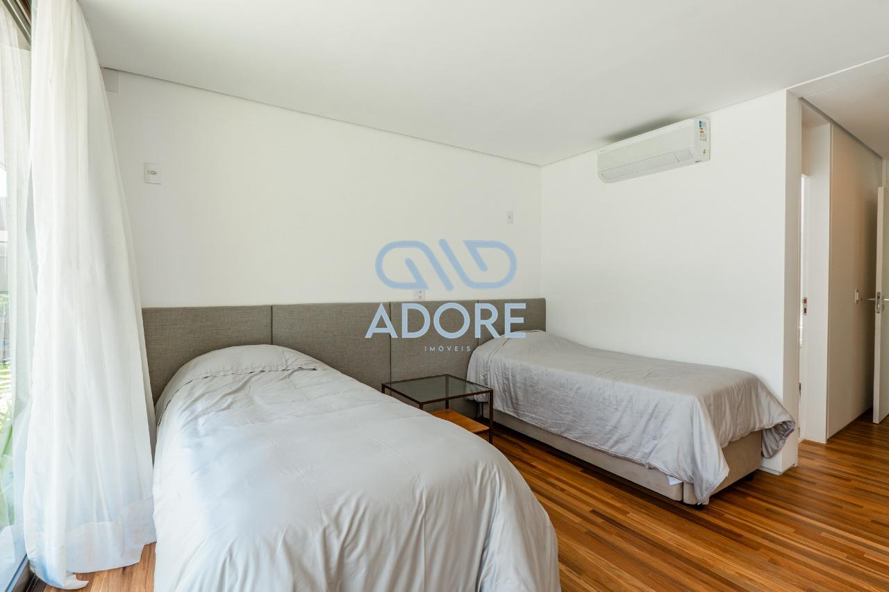 Casa de Condomínio à venda no Condomínio Terras de São José II : 