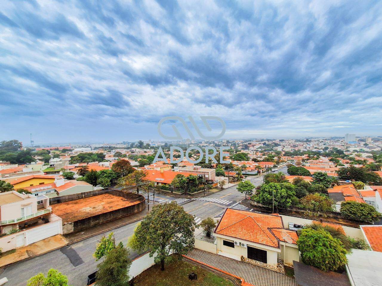 Apartamento para aluguel no Edifício Reserva Bairro Brasil: 